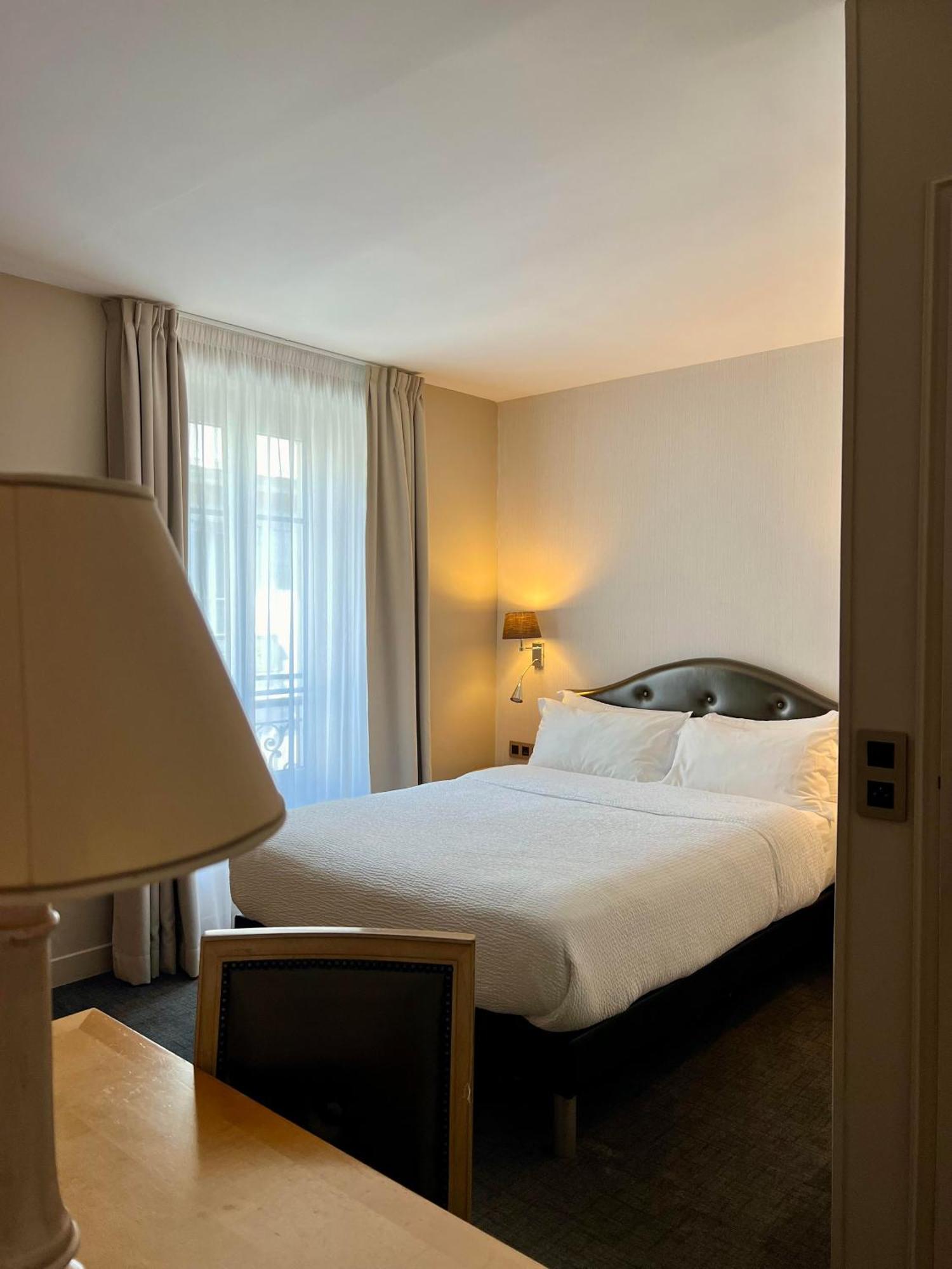 Hôtel Central Saint Germain Paris Quarto foto